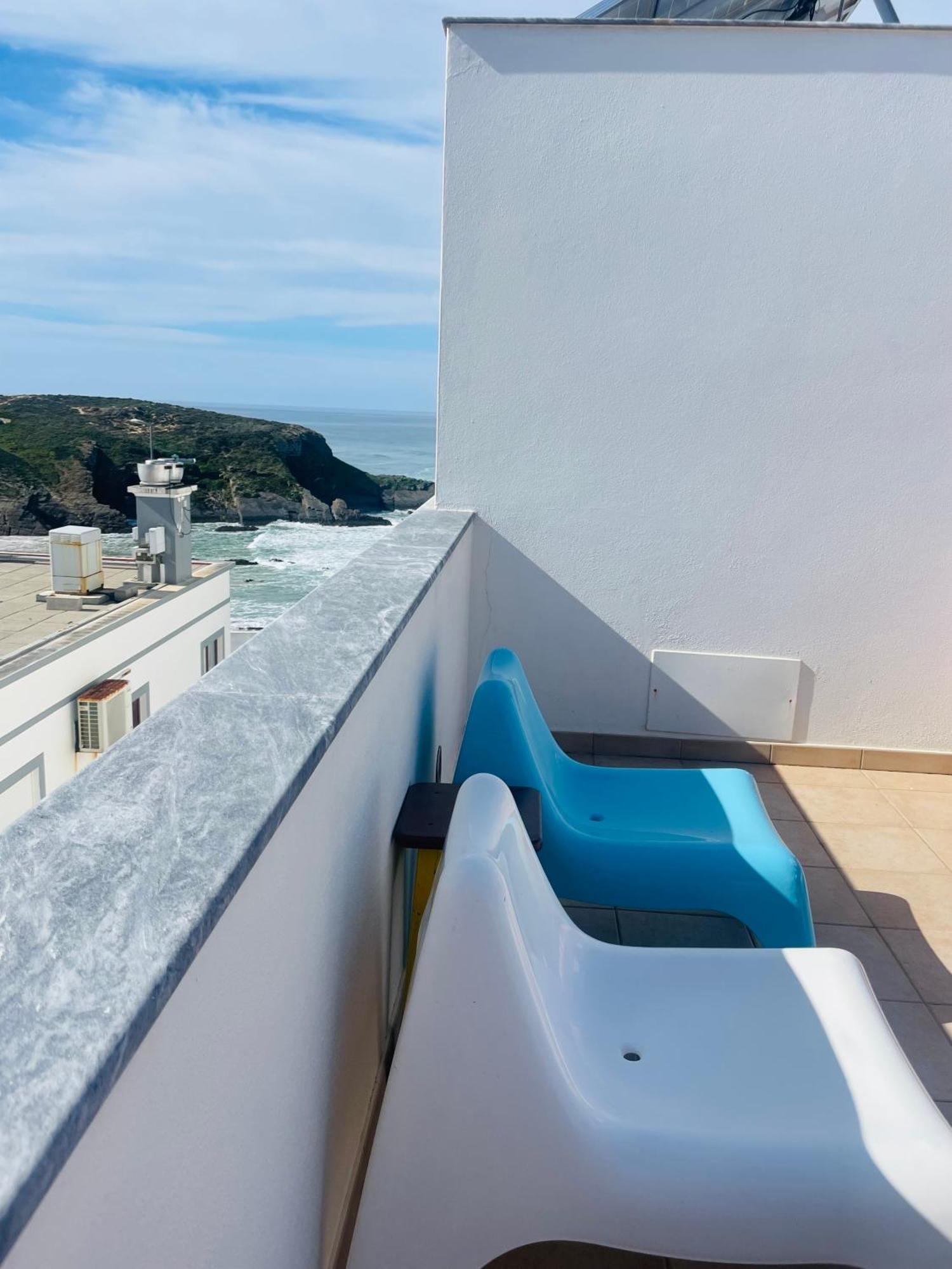 Sunset Beach House Zambujeira do Mar Bagian luar foto